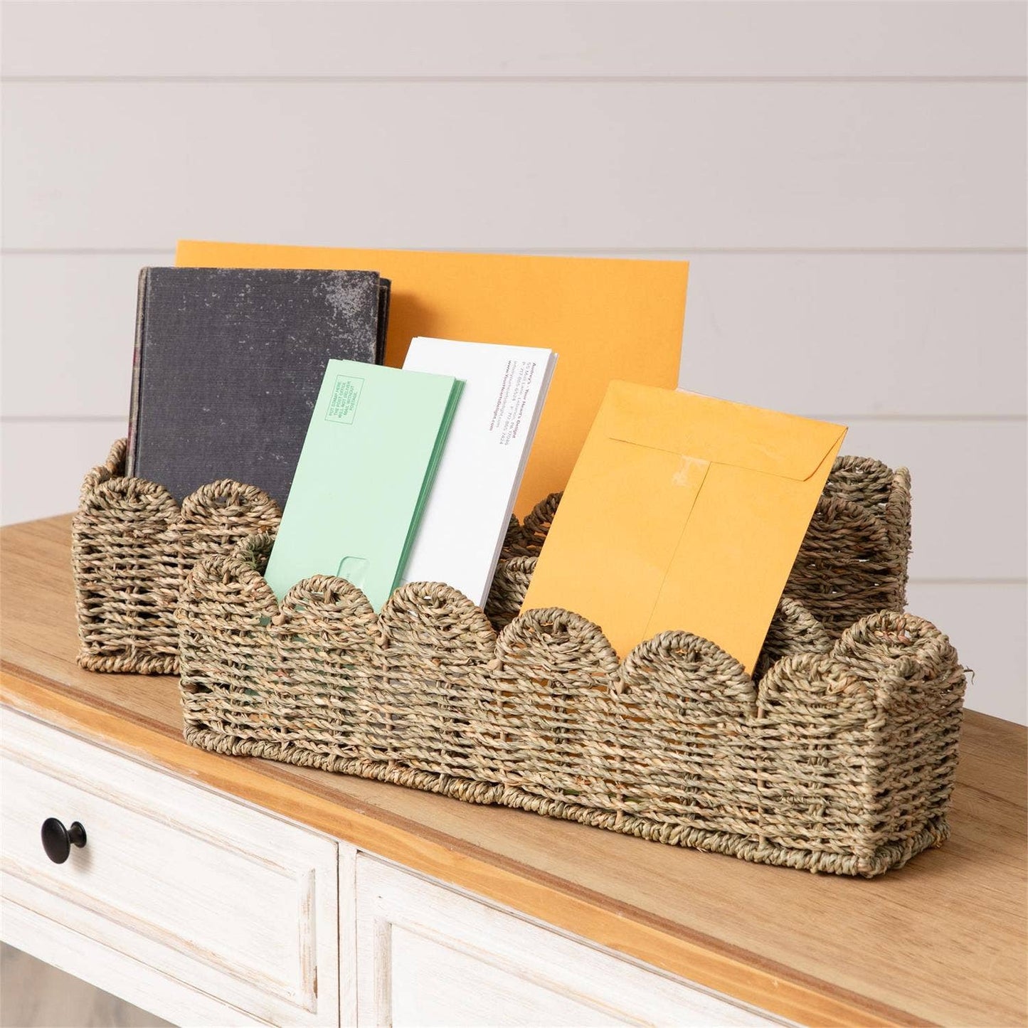 Scalloped Edge Seagrass Baskets (Set of 2)