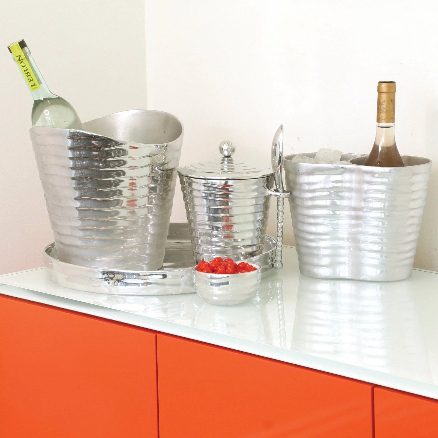 Aquos Wine Chiller W/ Ice Pocket