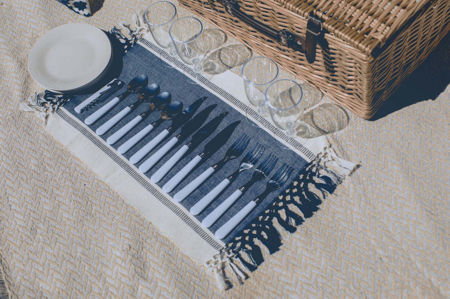 Belmont Picnic Basket for 4 - Coastal Willow Wicker Wine & Cheese Set with Cooler, Beach House Gift