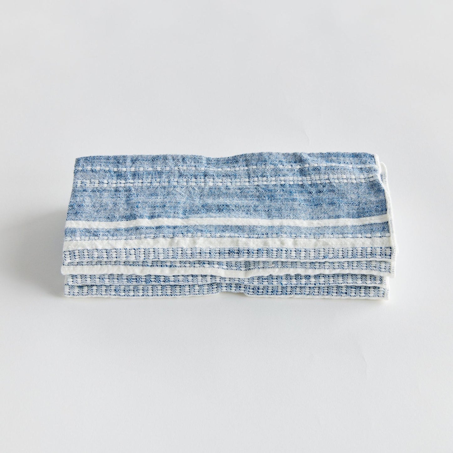 blue and white dinner napkins