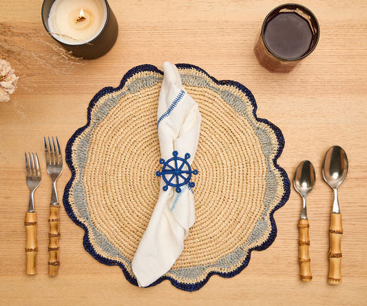Coastal Ship Wheel Napkin Ring – 2.5” Handwoven Iraca Palm – Nautical Table Decor from Colombia