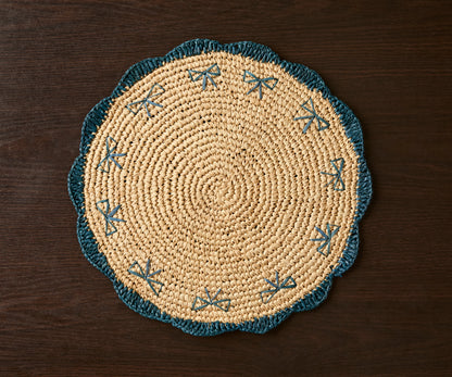 Handwoven Bow Raffia Palm Placemat