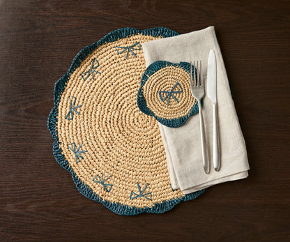 Handwoven Bow Raffia Palm Placemat