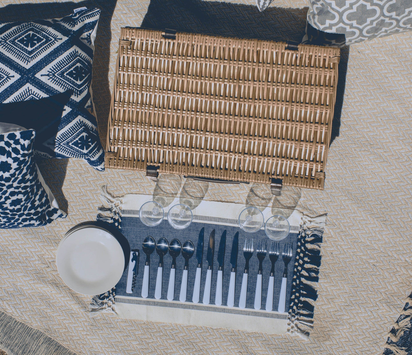 Belmont Picnic Basket for 4 - Coastal Willow Wicker Wine & Cheese Set with Cooler, Beach House Gift