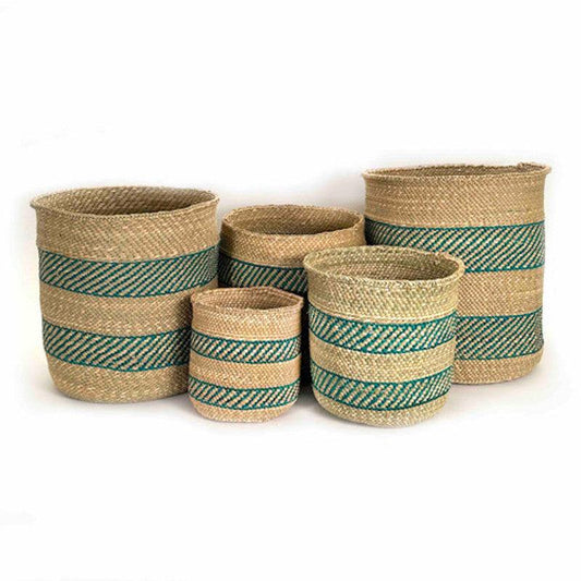 a set of four baskets sitting next to each other