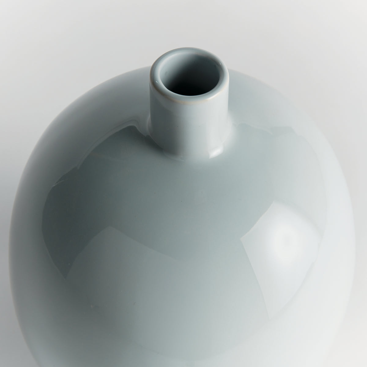 Sandbar Medium Vase, Light Blue