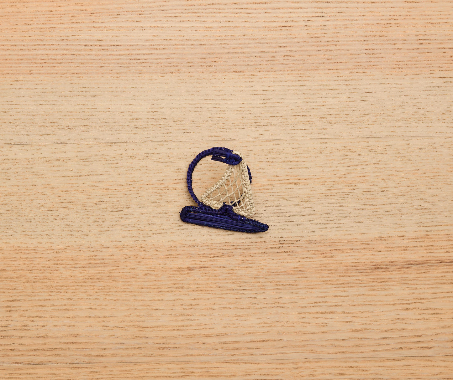 Coastal Sailboat Napkin Ring – 2.75” Handwoven Iraca Palm – Nautical Table Decor from Colombia