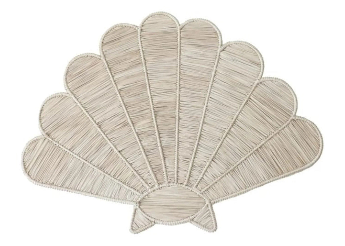 Shell Handwoven Iraca Placemat