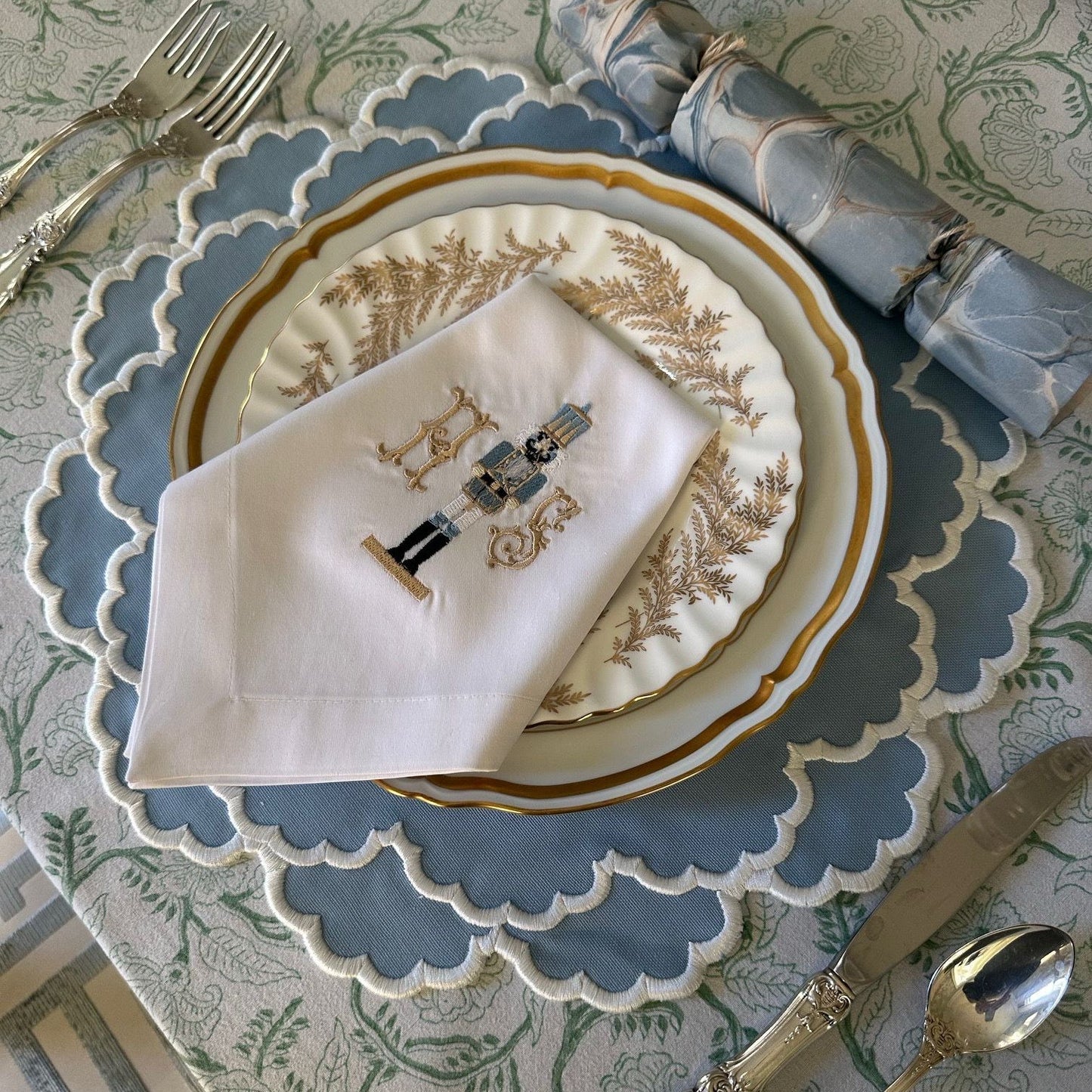 CRESSIDA SCALLOPED BLUE FABRIC PLACEMAT (Set Of 4)