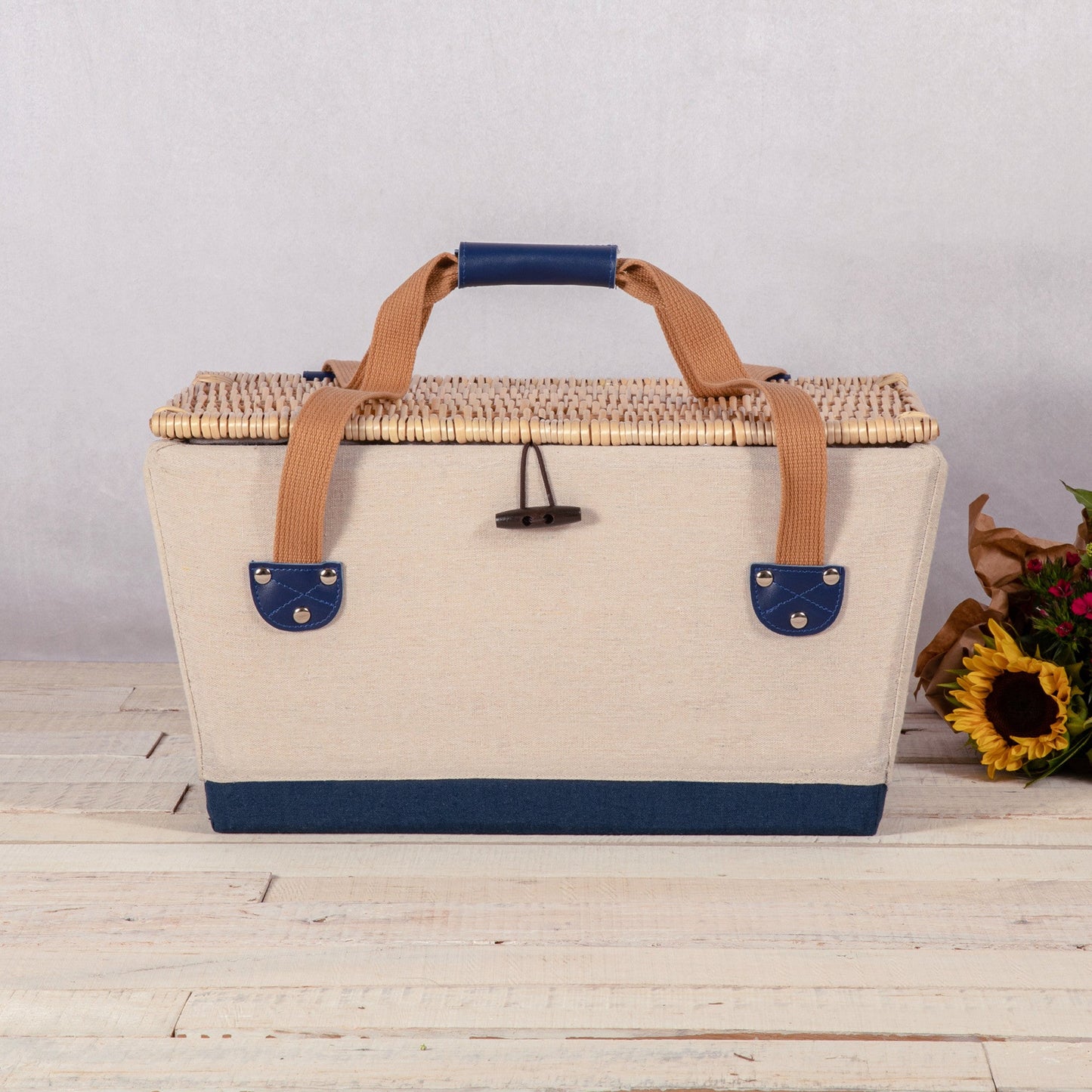 Boardwalk Picnic Basket for 4 - Coastal Wicker Picnic Set, Beach House Outdoor Entertaining