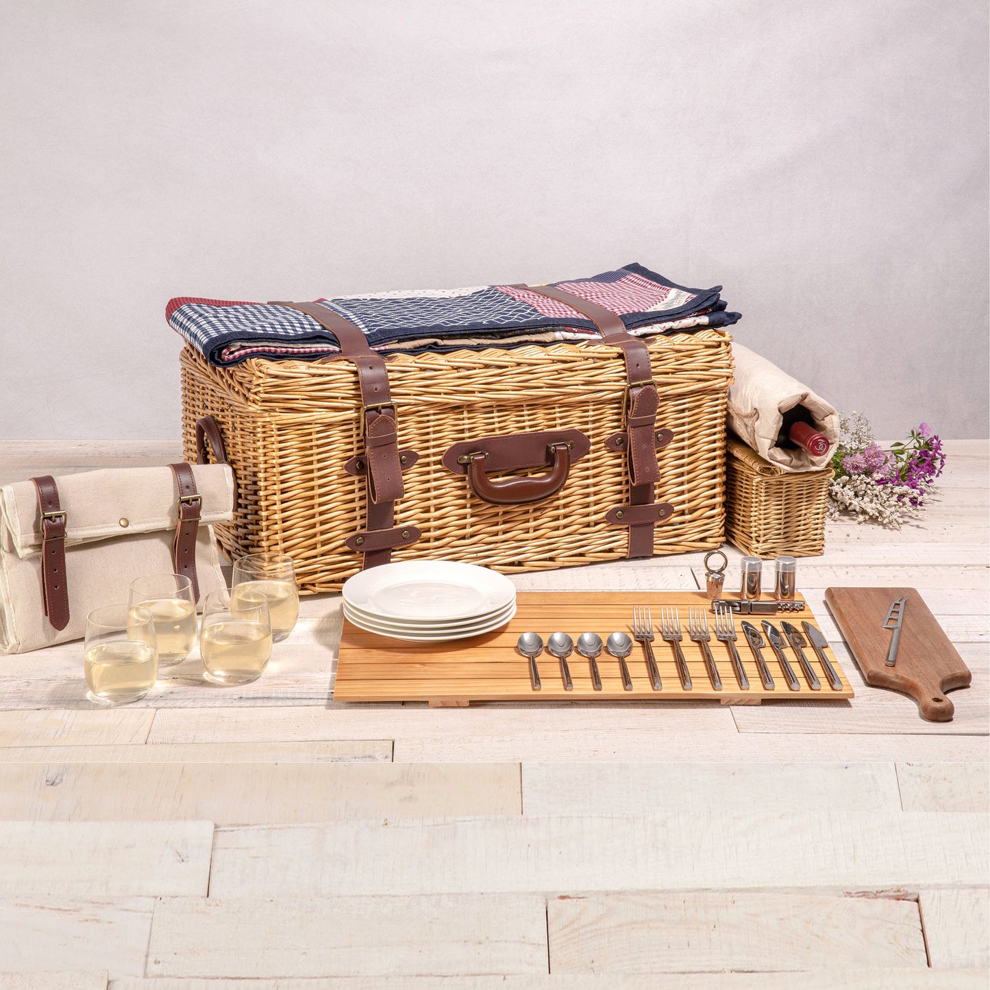 Charleston Luxury Picnic Basket for 4 - Coastal Heirloom Wicker Entertaining Set, Beach House Gift