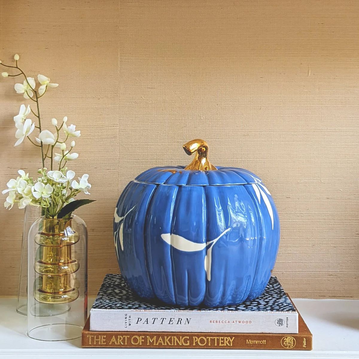 French Blue layered leaves pumpkin jar with lid