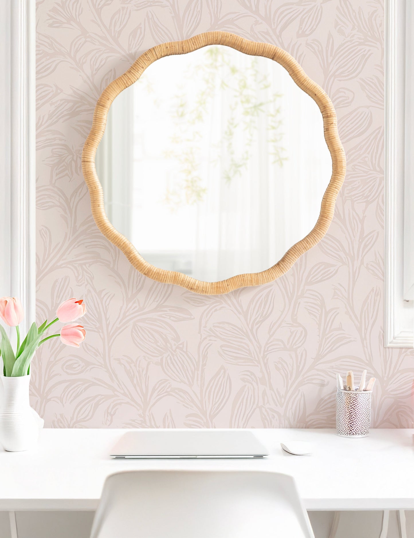 Rahfy Scallop Framed Wall Mirror
