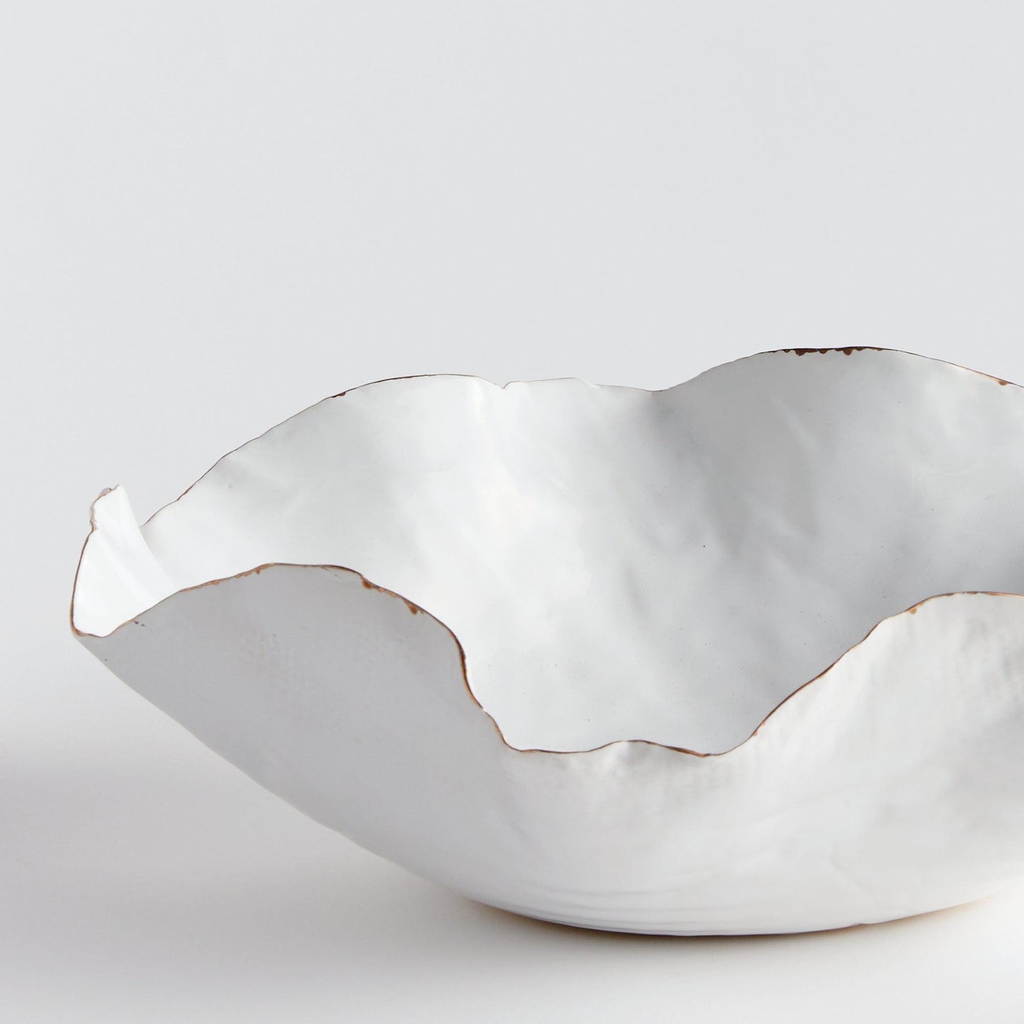 White ceramic bowl 