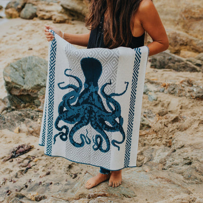 Octopus Square - Cotton Sustainable Knit Throw Blanket | Coastal