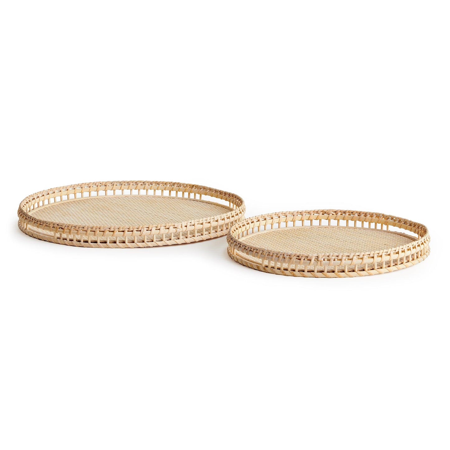 two round rattan trays