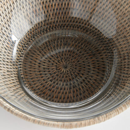 close up of serving bowl