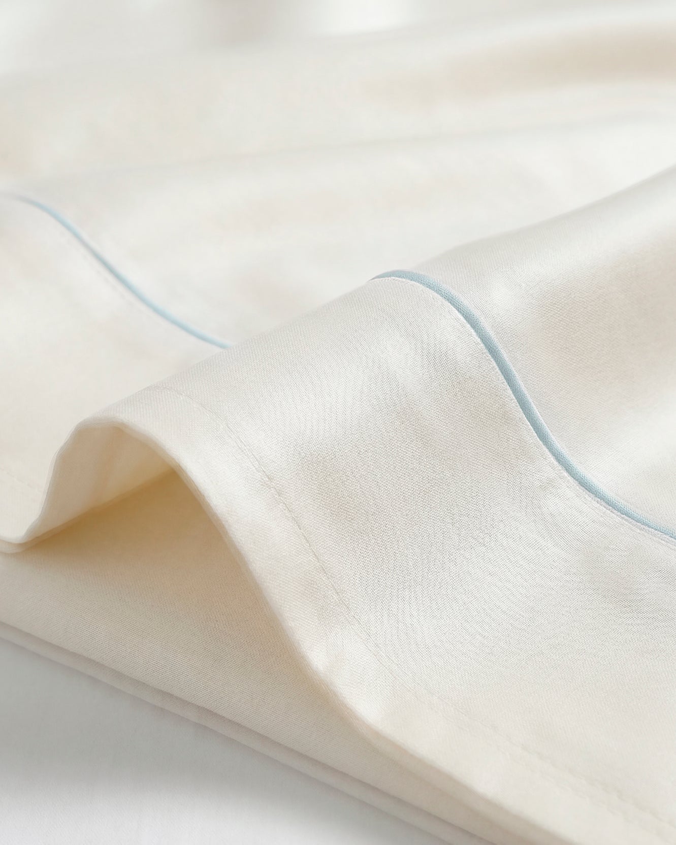 Rimini Cotton Sateen Top Sheet with Piping - Coastal Luxury Bedding, Beach House Bedroom Decor